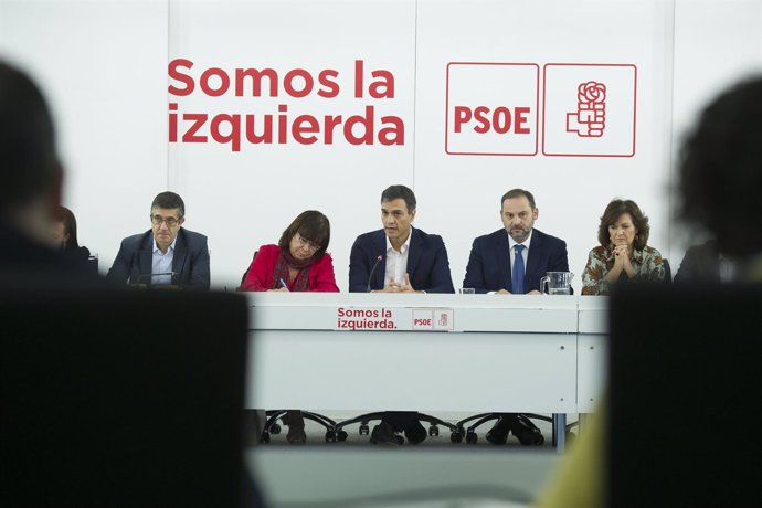 Pedro Sánchez preside la Ejecutiva Federal por la situación en Cataluña