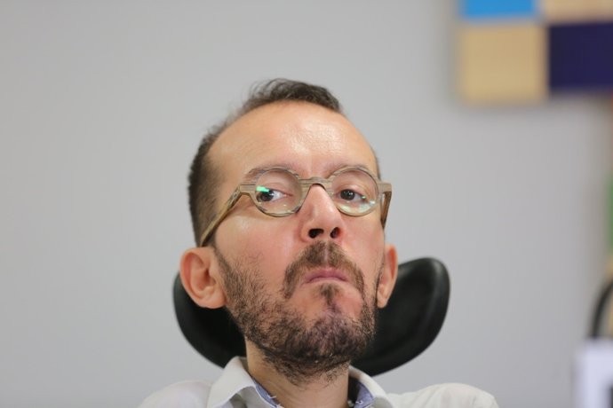 Pablo Echenique ofereix una roda de premsa després del Consell de Coordinació