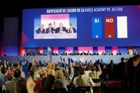 Luz verde de la Asamblea a la Barça Academy NY y al acuerdo con Parques Reunidos
