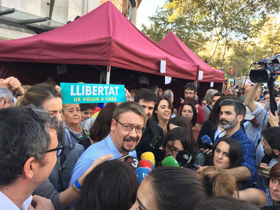 X. Domènech en la manifestación por la liberación del presidente de ANC y Òmnium