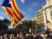 1-O.- La Taula per la Democràcia rechaza el 155 y exige la libertad de Sànchez y Cuixart