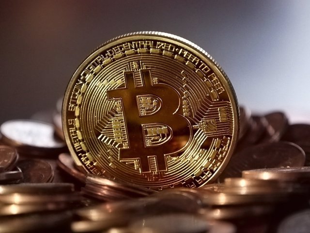 bitcoin futures cme expiration date