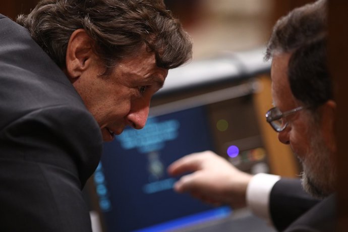 Rafael Hernando i Rajoy al Congrés