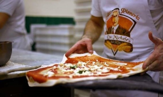 Pizza Dóna Michele 