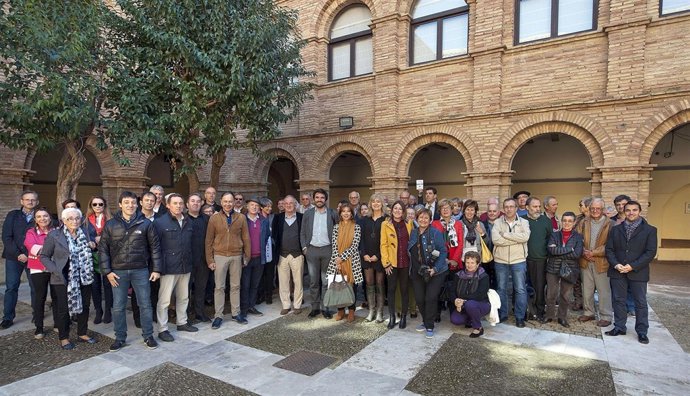 Participantes en el seminario sobre las dos navarras.