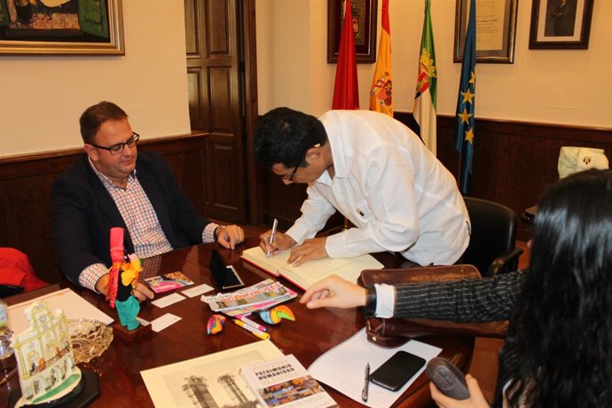 Nota Visita Embajador Nicaragua