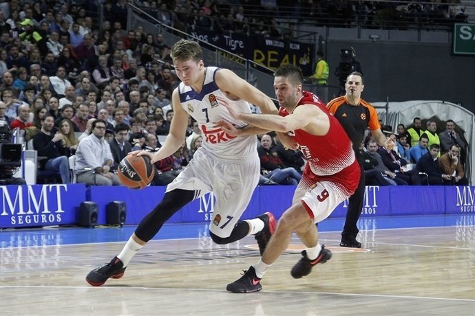 Doncic en el Real Madrid - Armani Milán
