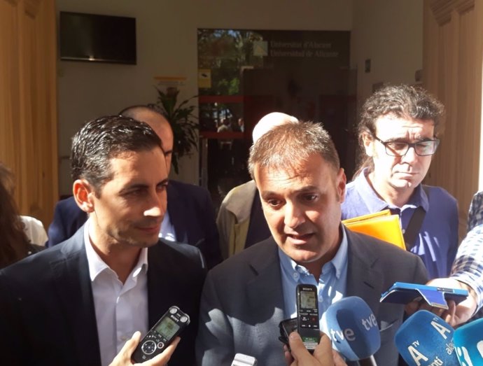 Fernández Bielsa y Natxo Bellido, este lunes en Alicante