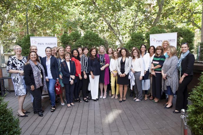 Visita Instituto Mujer a PWN Madrid