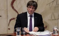 La Fiscalía estudia querellarse contra Puigdemont en el Supremo si declara la independencia