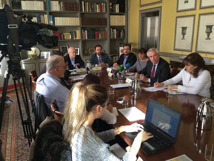 Investigadores del Real Instituto Elcano