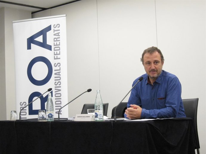  El President De Proa Raimon Masllorens En Roda De Premsa A Sitges
