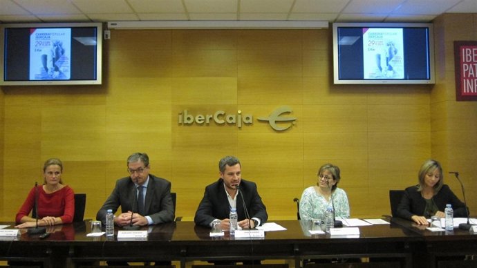 Presentación de la Carrera Popular Ibercaja 2017 'Por la Integración'