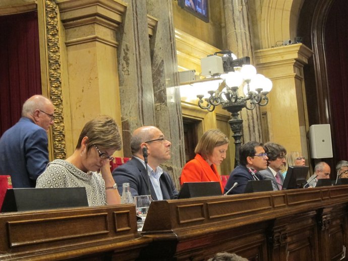 La taula del Parlament al ple d'aquest dimarts