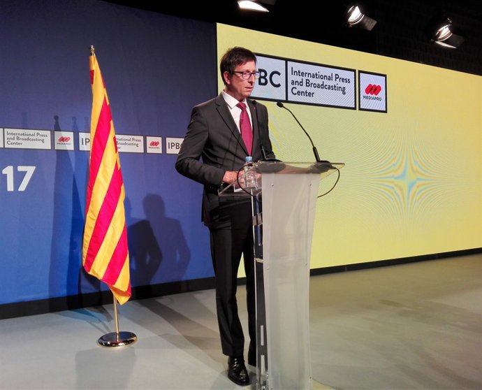 El conseller de Justícia, Carles Mundó, en roda de premsa