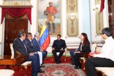 Foto: Maduro se reúne en el Palacio de Miraflores con los gobernadores díscolos de la oposición venezolana