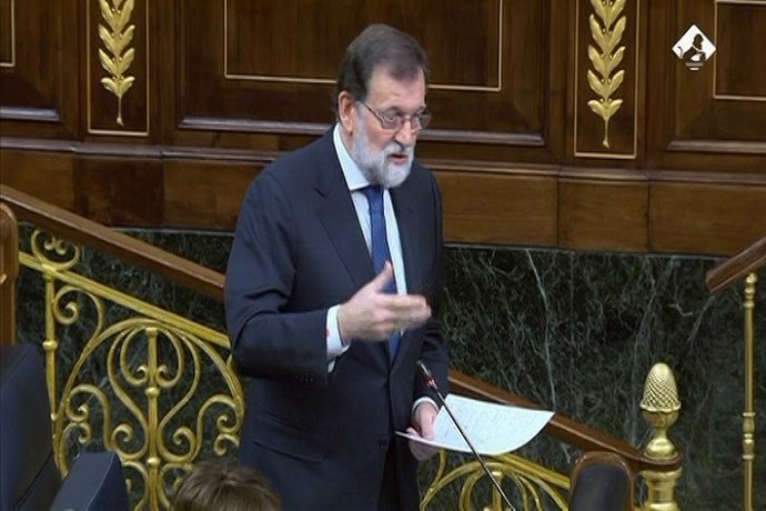 Rajoy diu que s'ha de "recuperar la legalitat" en Catalunya