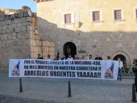 Miembros de la Plataforma N-430 piden a la Junta de Extremadura su apoyo para la petición de desdoblamiento de esta vía