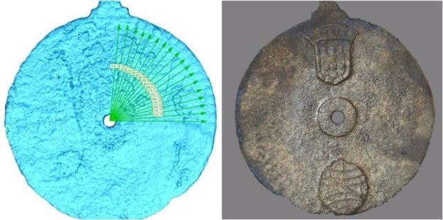 Aspecto del astrolabio escaneado y con su apariencia normal 
