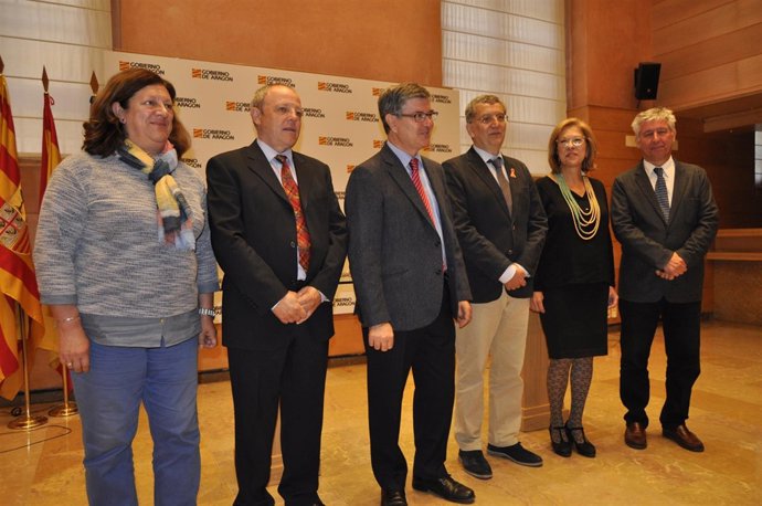Vicente Guillén y Sebastián Celaya han firmado el convenio esta mañana.