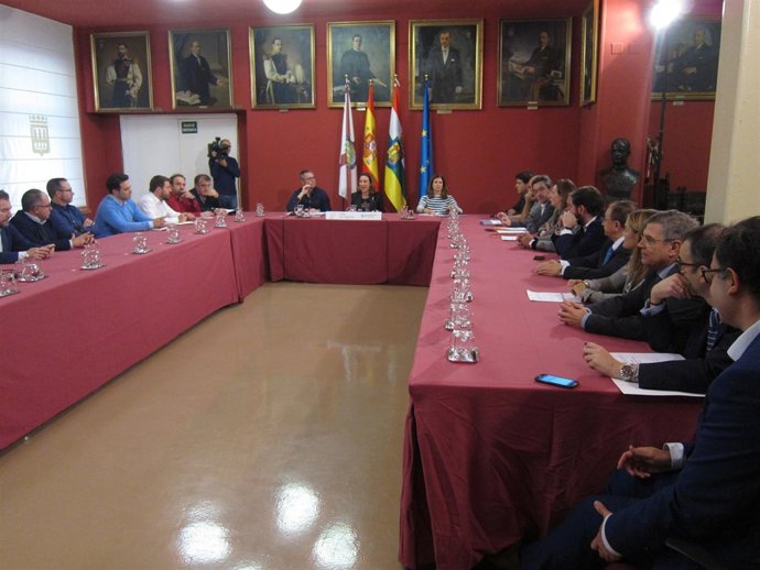 Reunión de la Mesa de Eliminación de Trabas Administrativas