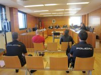 Un hombre acepta ocho años de prisión por propinar una paliza casi mortal a su hija de dos tras una noche de fiesta