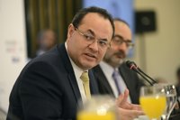 El presidente de CAF, Luis Carranza, apuesta por que se retome el diálogo en Venezuela