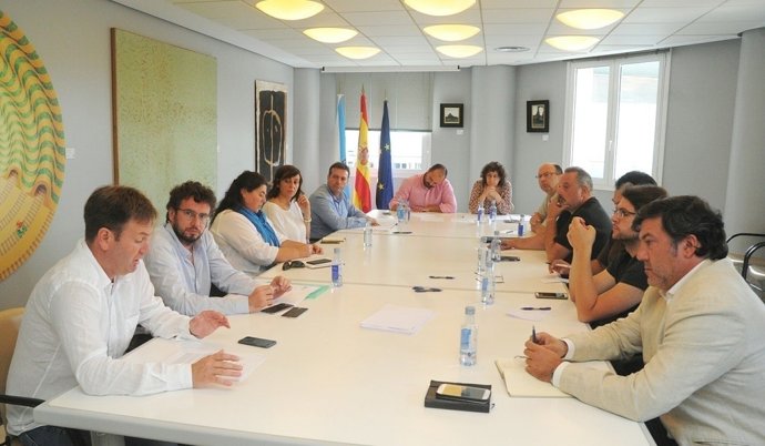 Más de 20 ayuntamientos se adhieren a la Junta Pro Devolución del Pazo de Meirás