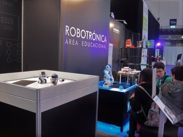 ROBOT-ICA