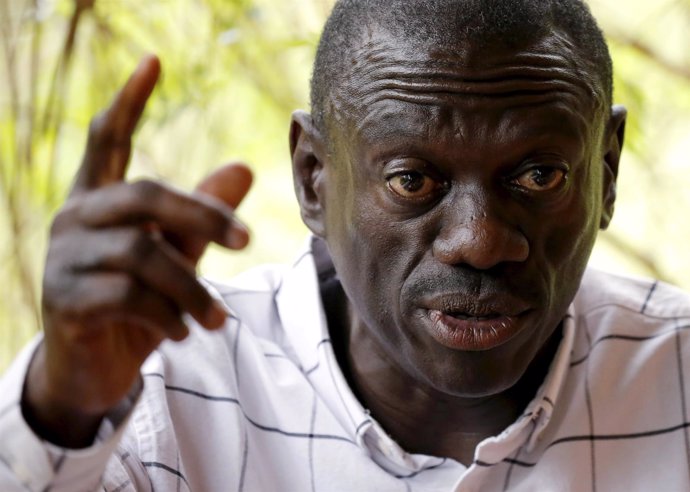 Kizza Besigye, líder opositor ugandés