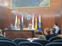 PP logra modificar la plusvalía gracias a González y con críticas de "chapuza" de la oposición