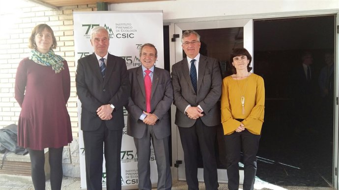 Olona ha asistido a los actos de aniversario del IPE-CSIC 