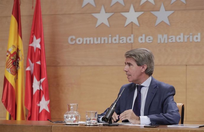 Cifuentes Preside La Reunión Del Consejo De Gobierno.
Garrido Informa A Los Medi