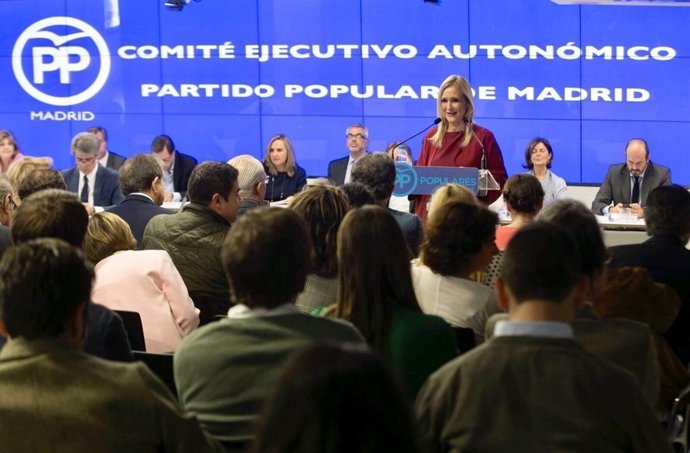 La presidenta del PP comparece en la reunión del Comité Ejecutivo Autonómico