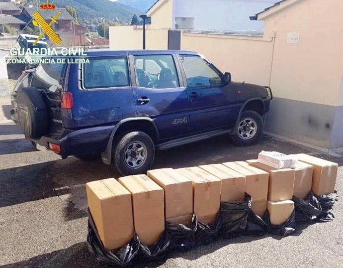 Tabaco de contrabando intervenido por la Guardia Civil en Civis