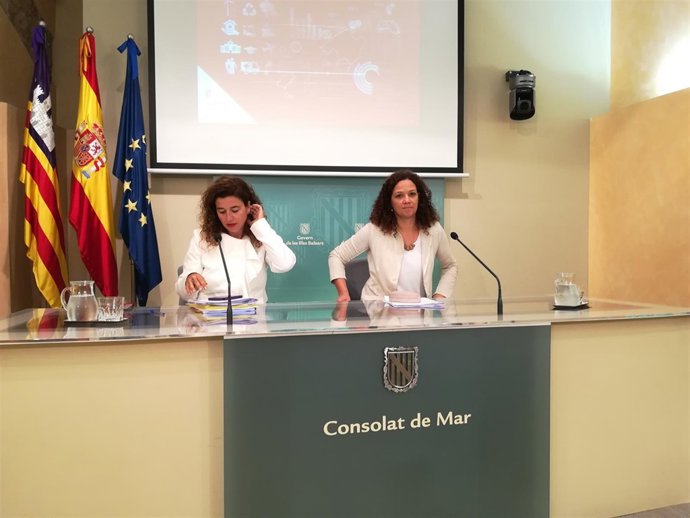 Cladera Y Costa Tras El Consell De Govern