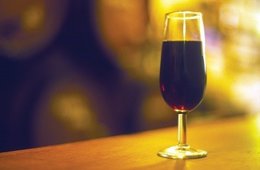 Copa de vino, vino, Málaga, DO Sierra de Málaga, 