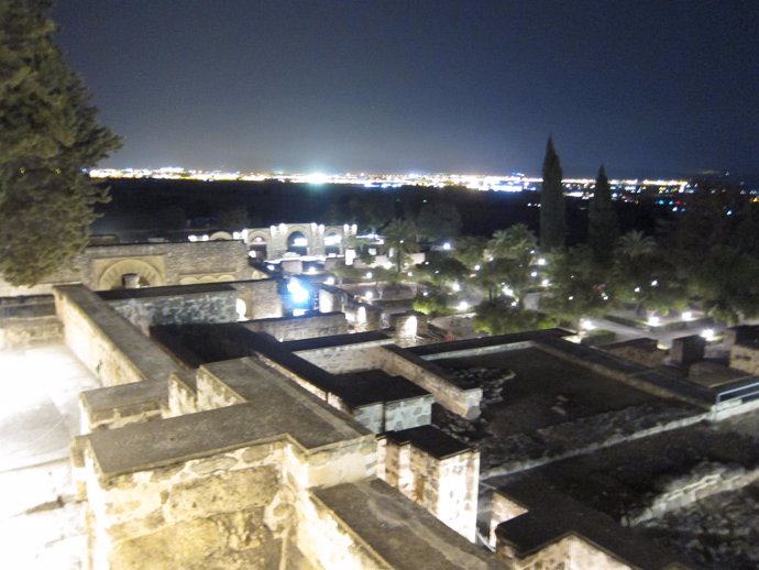 Medina Azahara con su iluminación artística