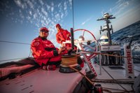 El 'MAPFRE' se acerca al 'Vestas' a unas 24 horas de llegar a Lisboa