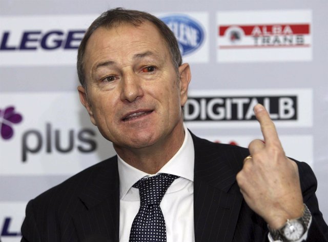 Gianni de Biasi, seleccionador de Albania