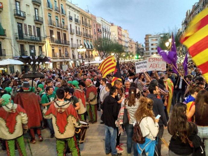 Concentració a la plaça de la Font