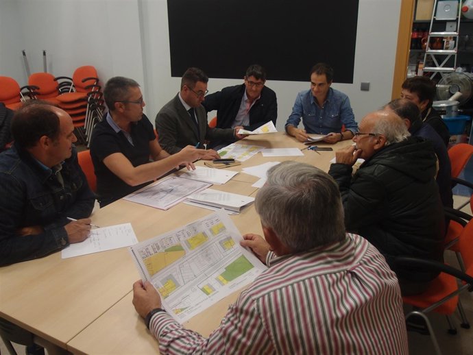 Reunion Vecinos Cascajos