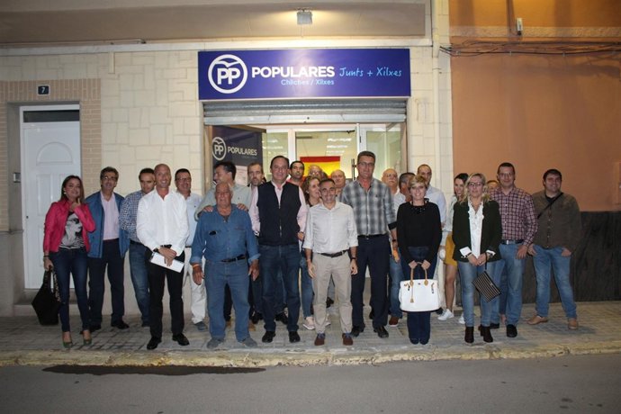 El 'popular', en el acto de renovación de la junta local