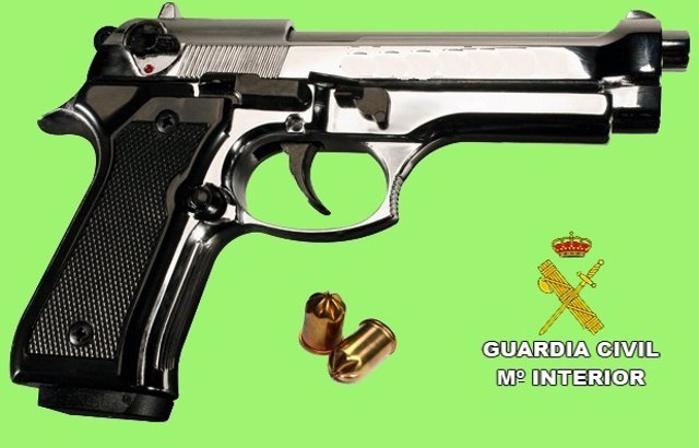 Pistola Guardia Civil 