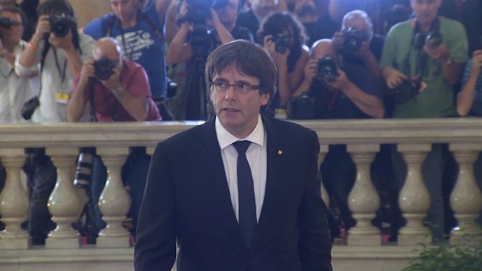  Carles Puigdemont en el Parlament