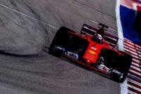 Vettel, a impedir desde la pole el título de Hamilton en México