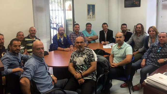 Reunión del PSOE con el comité de empresa de la limpieza viaria