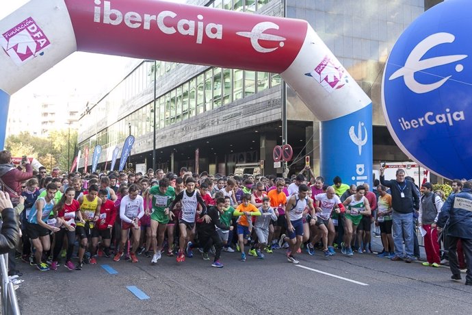 Un total de 8.600 corredores, en la Carrera Popular Ibercaja por la Integración.