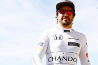 Alonso: "Da gustillo que no te pasen siendo 30 o 40 km/h más lento"