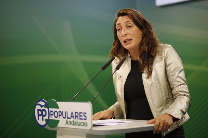 Loles López, secretaria general del PP-A